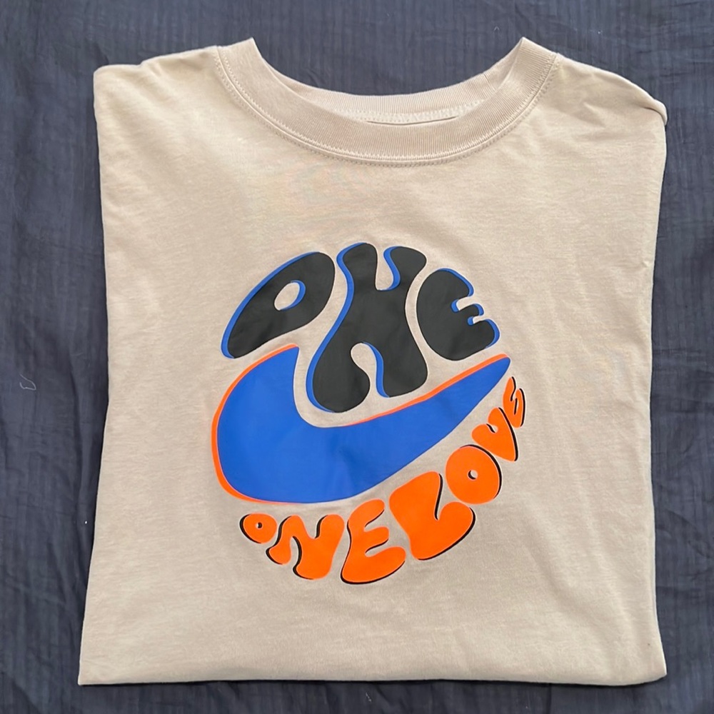 Nike loose fit tee